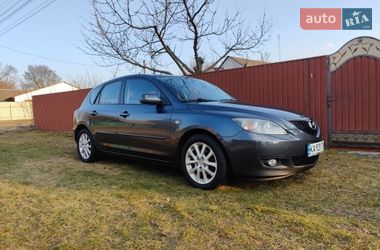 Хэтчбек Mazda 3 2008 в Киеве