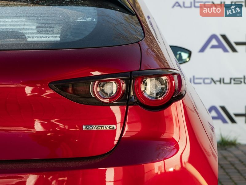 Хэтчбек Mazda 3 2025 в Киеве
