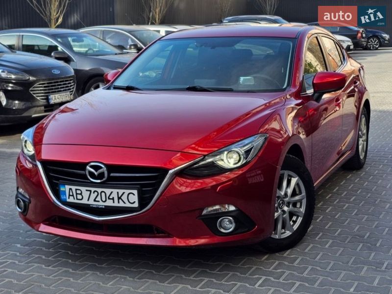 Седан Mazda 3 2014 в Киеве фото Седан Mazda 3 2014 в Киеве