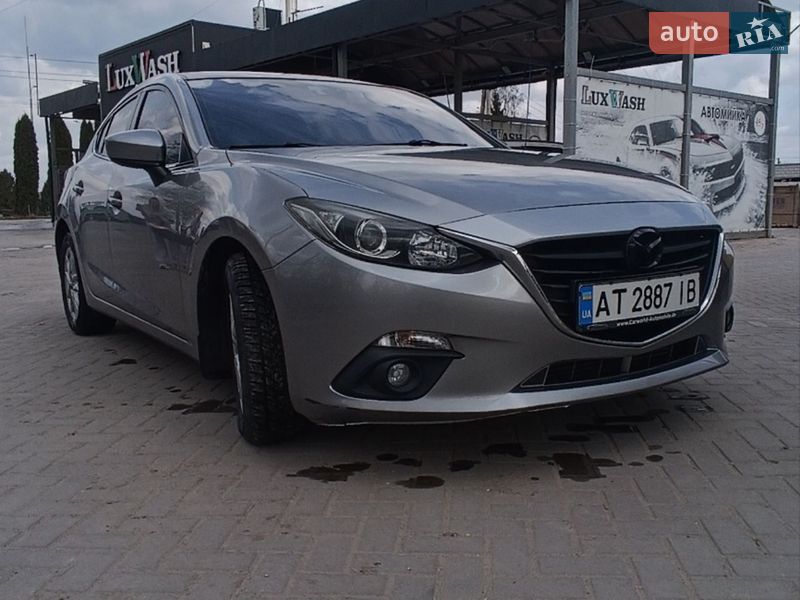 Хэтчбек Mazda 3 2014 в Косове