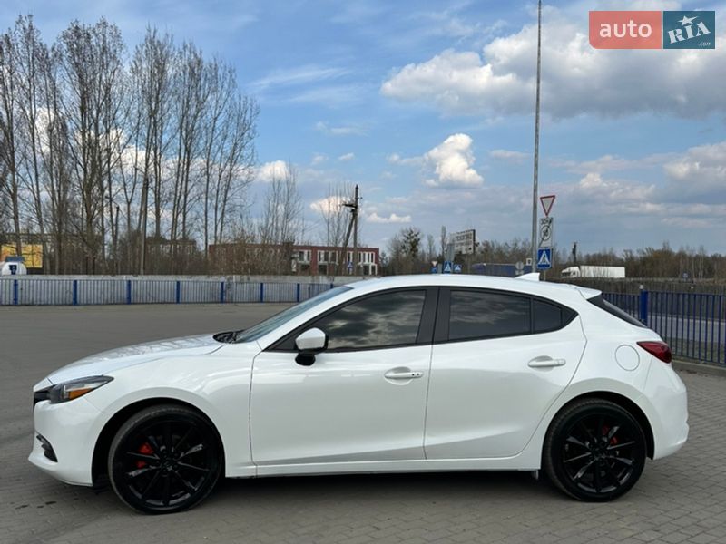 Хетчбек Mazda 3 2018 в Ковелі фото 4 Хетчбек Mazda 3 2018 в Ковелі