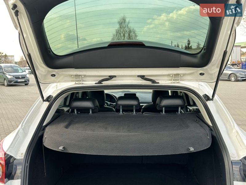 Хетчбек Mazda 3 2018 в Ковелі фото 23 Хетчбек Mazda 3 2018 в Ковелі