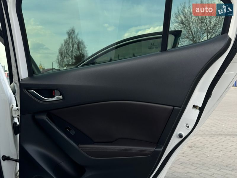Хетчбек Mazda 3 2018 в Ковелі фото 26 Хетчбек Mazda 3 2018 в Ковелі