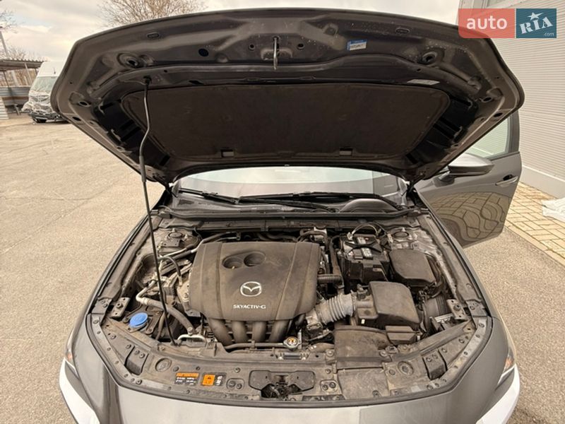 Седан Mazda 3 2018 в Дніпрі фото 10 Седан Mazda 3 2018 в Дніпрі