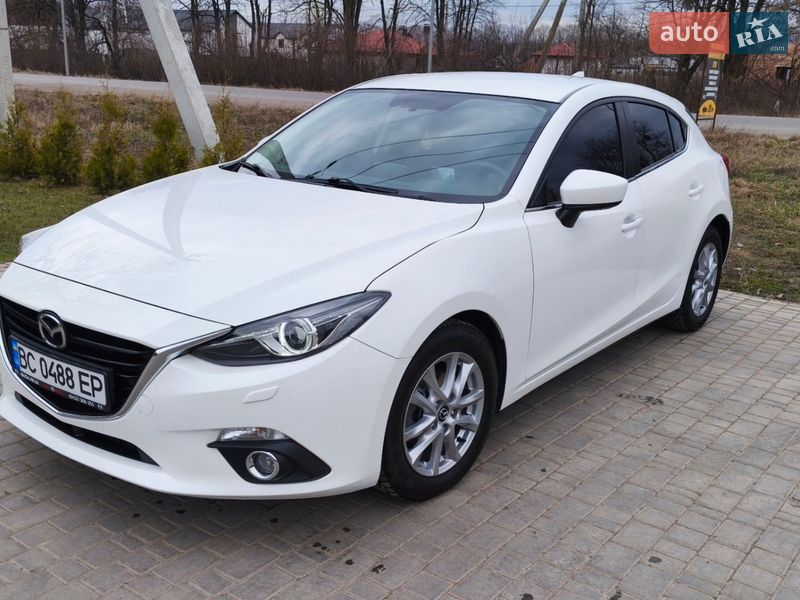Хэтчбек Mazda 3 2016 в Виннице фото Хэтчбек Mazda 3 2016 в Виннице