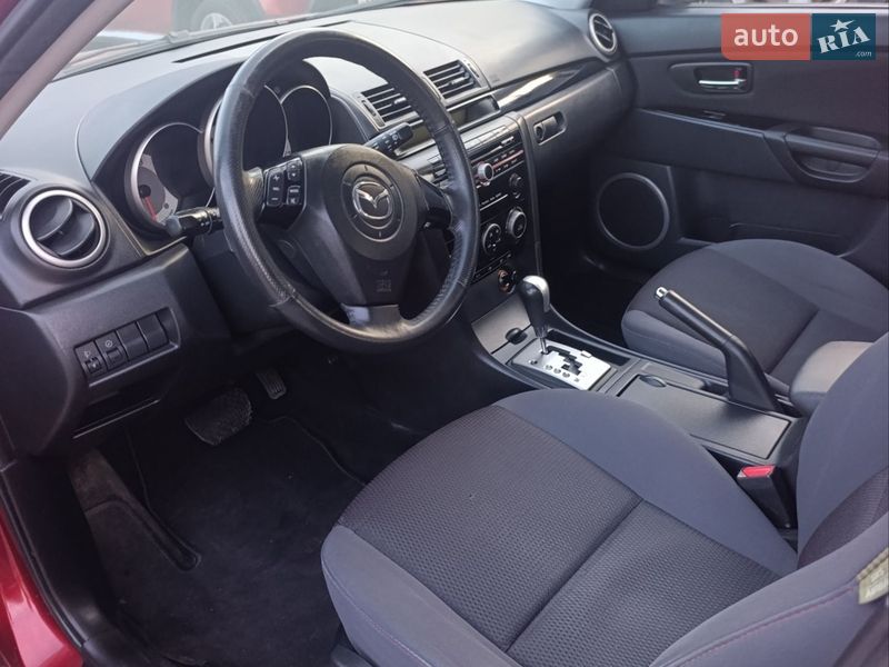 Хэтчбек Mazda 3 2008 в Луцке