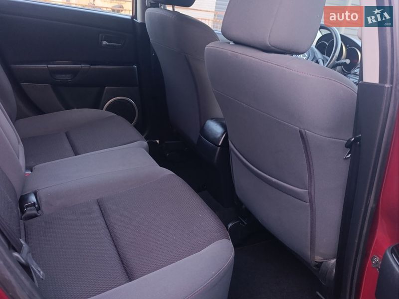 Хэтчбек Mazda 3 2008 в Луцке