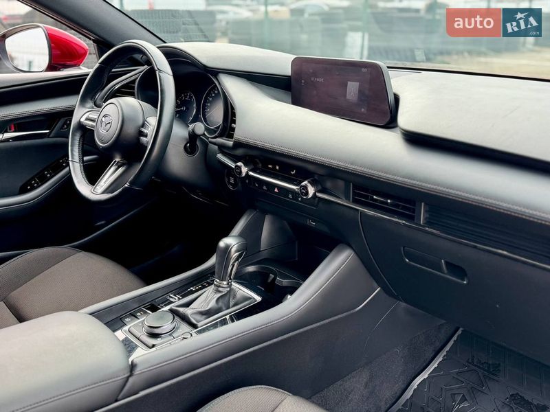 Хетчбек Mazda 3 2019 в Києві фото 31 Хетчбек Mazda 3 2019 в Києві