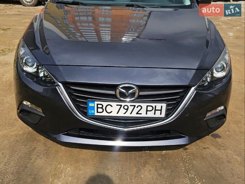 Хэтчбек Mazda 3 2016 в Львове фото Хэтчбек Mazda 3 2016 в Львове
