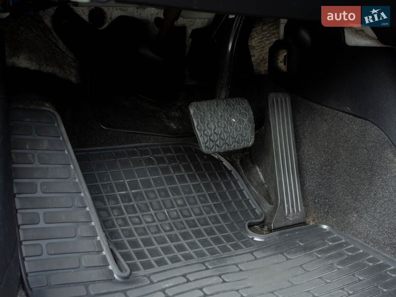 Седан Mazda 3 2013 в Києві