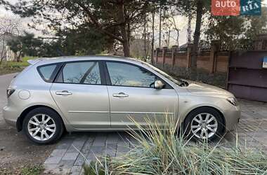 MAZDA 3 2008