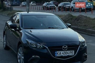 Седан Mazda 3 2014 в Киеве