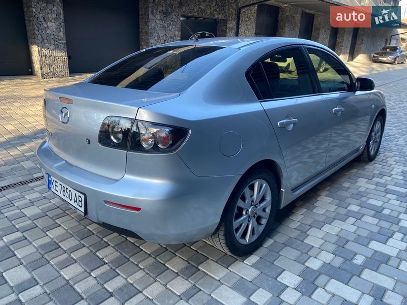 Седан Mazda 3 2007 в Дніпрі