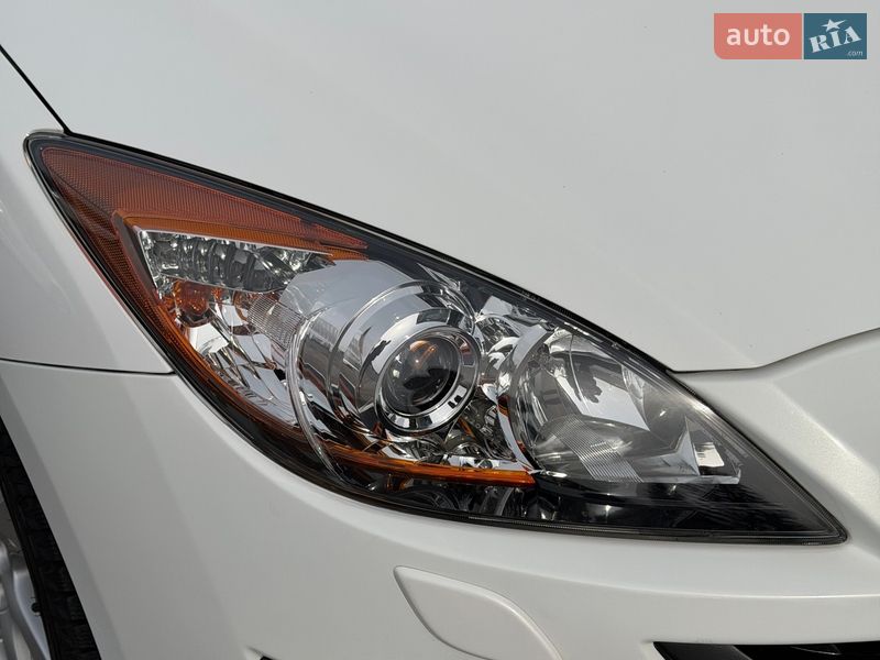 Седан Mazda 3 2011 в Киеве фото 12 Седан Mazda 3 2011 в Киеве