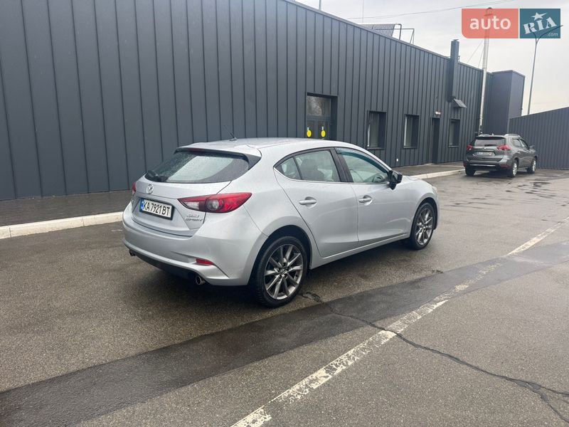 Хетчбек Mazda 3 2018 в Ірпені фото 11 Хетчбек Mazda 3 2018 в Ірпені