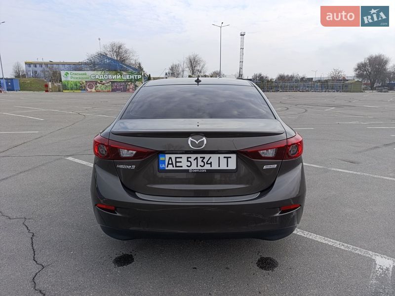 Седан Mazda 3 2013 в Днепре