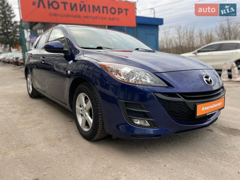 Хэтчбек Mazda 3 2009 в Киеве