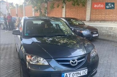Седан Mazda 3 2008 в Яремчі