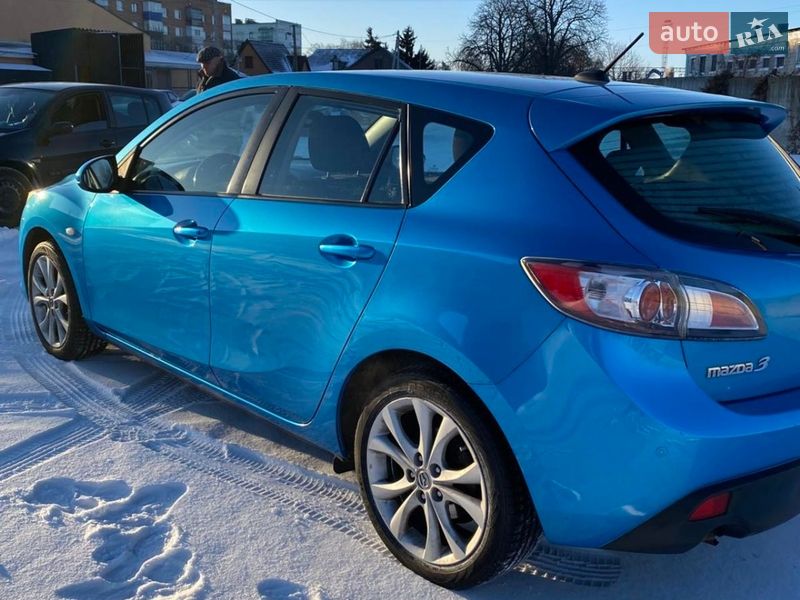 Хэтчбек Mazda 3 2009 в Лубнах