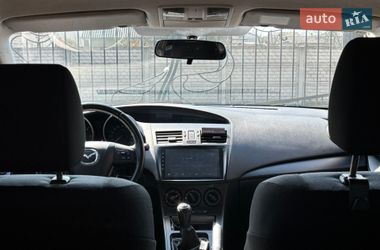 Хэтчбек Mazda 3 2009 в Калуше
