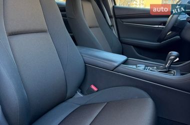 Седан Mazda 3 2021 в Киеве