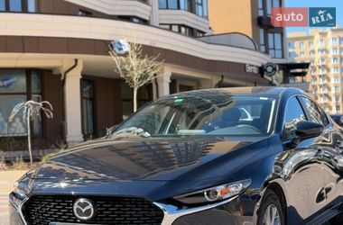 Седан Mazda 3 2021 в Киеве