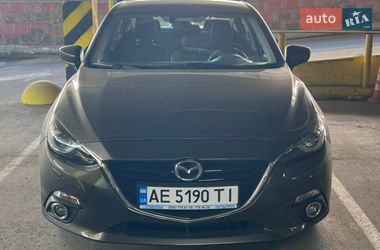 Седан Mazda 3 2013 в Днепре