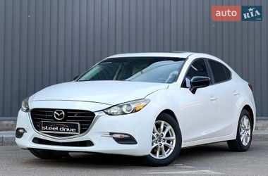 Седан Mazda 3 2015 в Николаеве