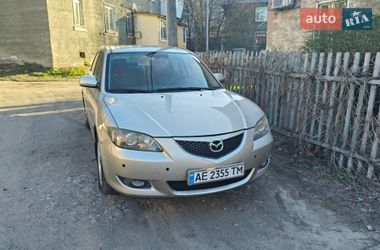 Седан Mazda 3 2005 в Днепре