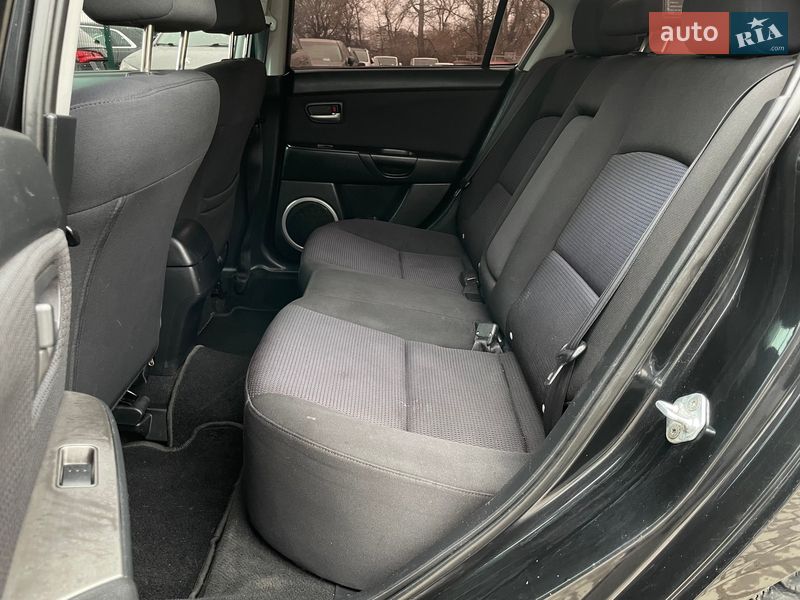 Седан Mazda 3 2007 в Бердичеве