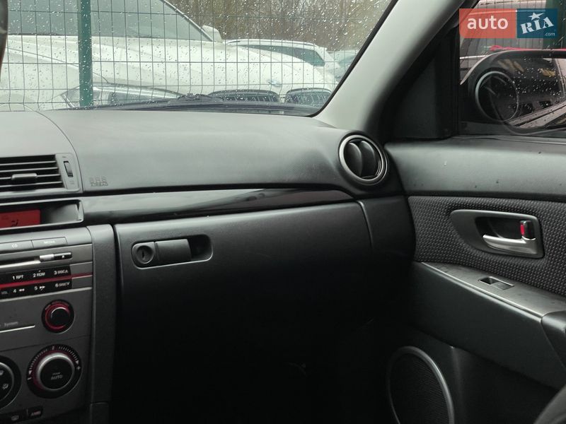 Седан Mazda 3 2007 в Бердичеве