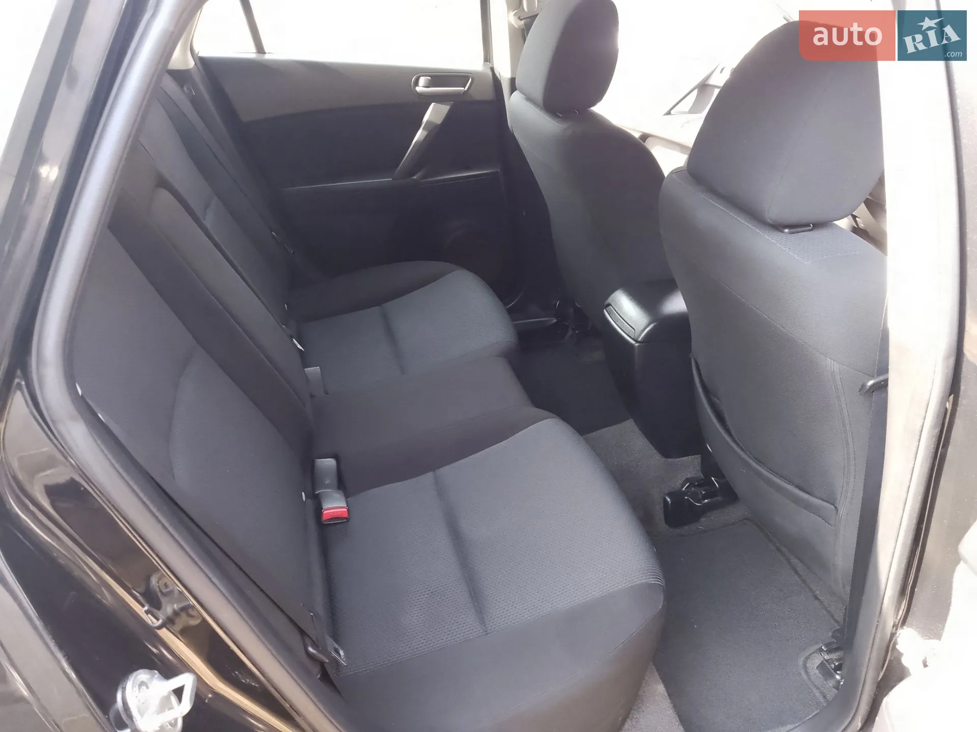 2010 Mazda 3 - мініатюра 18