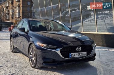 Седан Mazda 3 2019 в Киеве