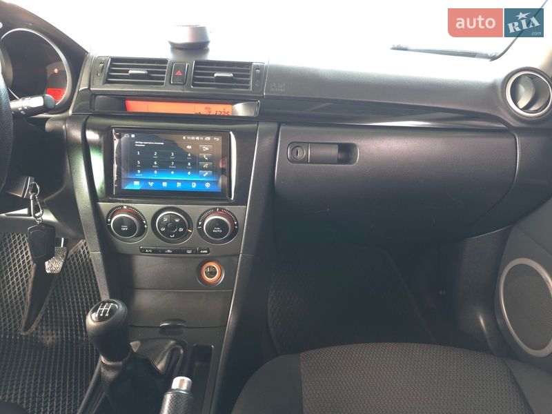 Хетчбек Mazda 3 2007 в Дніпрі