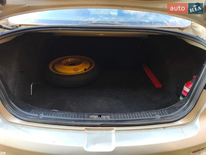 Седан Mazda 3 2006 в Чугуеве фото 7 Седан Mazda 3 2006 в Чугуеве