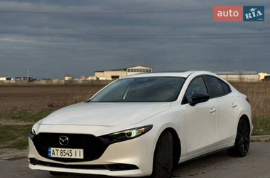Седан Mazda 3 2022 в Івано-Франківську