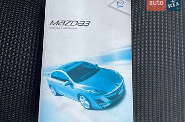 Седан Mazda 3 2012 в Днепре