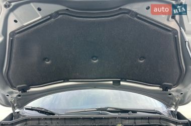 Седан Mazda 3 2012 в Днепре