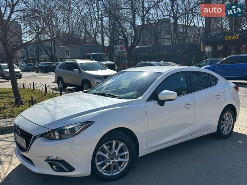 Седан Mazda 3 2015 в Одесі