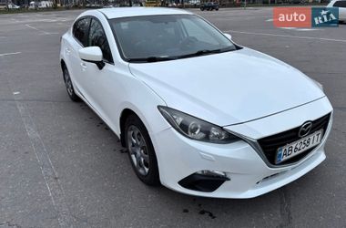 Седан Mazda 3 2015 в Киеве