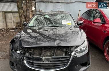 Седан Mazda 3 2018 в Киеве