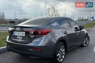 Седан Mazda 3 2017 в Києві