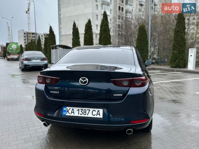 Седан Mazda 3 2019 в Житомире
