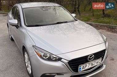 Седан Mazda 3 2016 в Запоріжжі