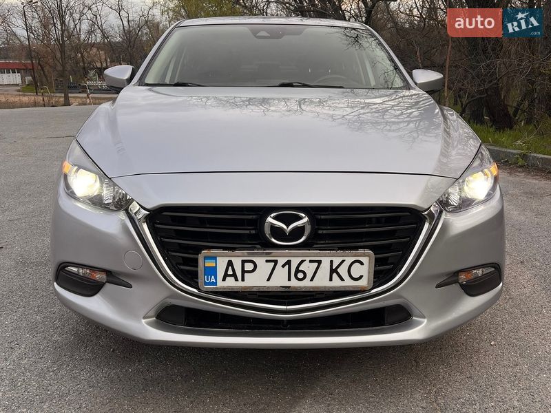 Седан Mazda 3 2016 в Запорожье