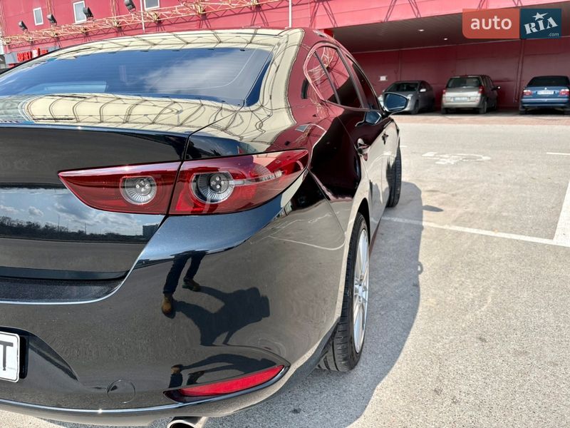Седан Mazda 3 2020 в Києві