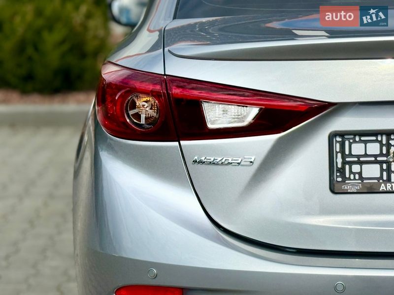 Седан Mazda 3 2016 в Харькове фото 16 Седан Mazda 3 2016 в Харькове