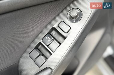 Седан Mazda 3 2016 в Харкові