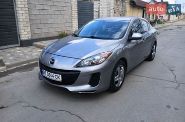 Седан Mazda 3 2011 в Херсоне
