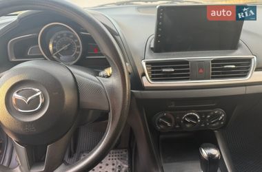 Седан Mazda 3 2014 в Києві